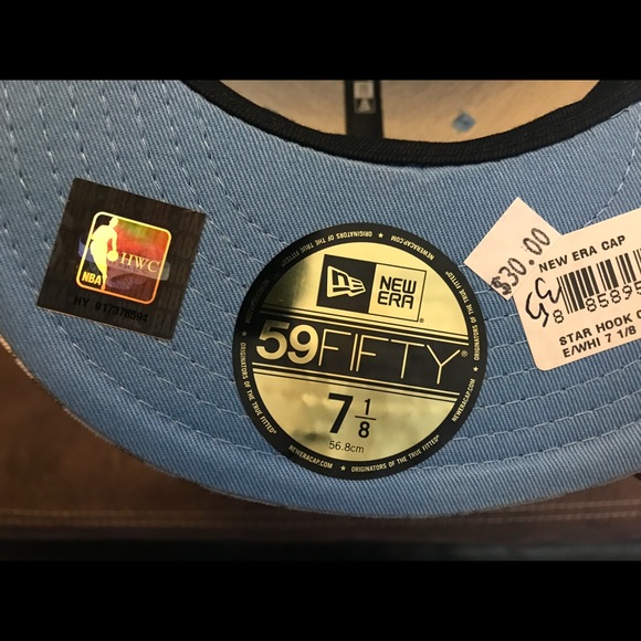 New Era Charlotte Hornets Fitted Hat - Picture 5 of 5